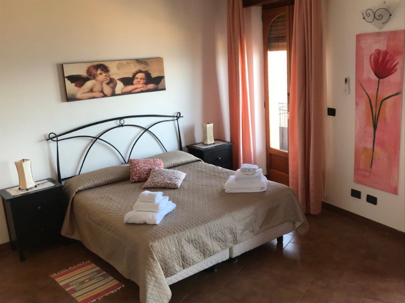 Réservez les chambres de la Villa Regina Taormine à Castelmola